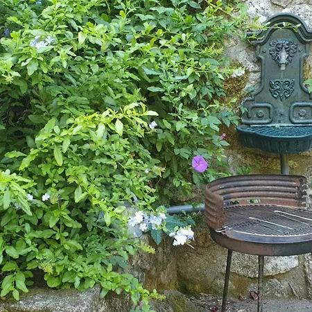 La Encantadora Casa Del Rio De Caldas De Reis. * קלדס דה רייס